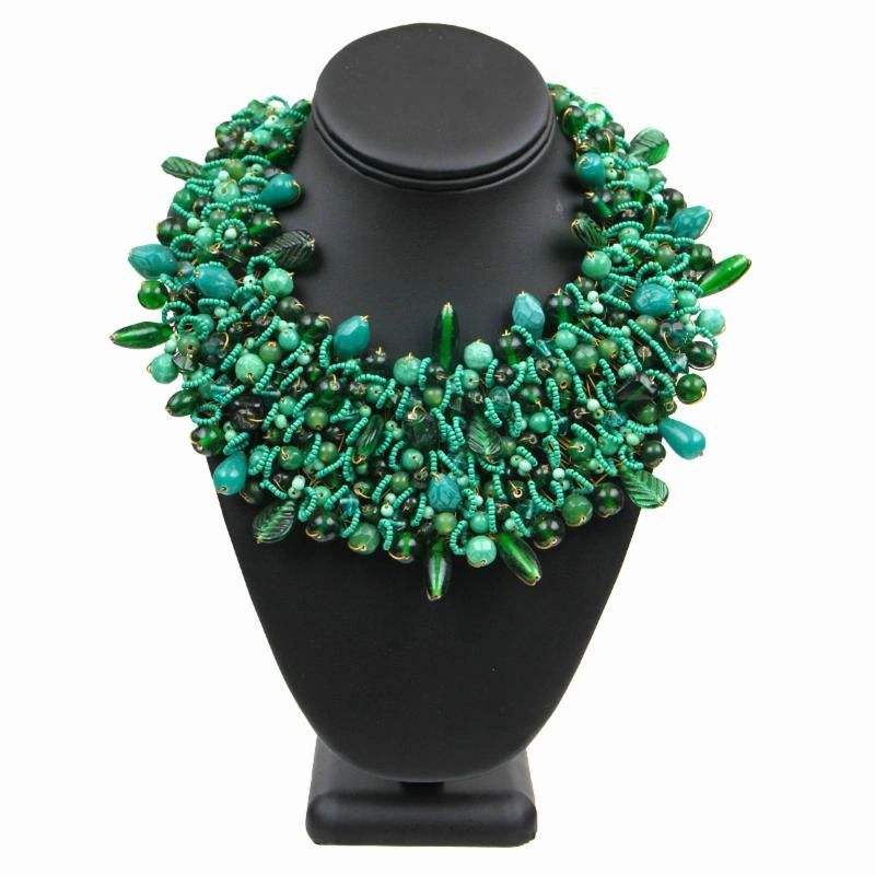 สีเขียว