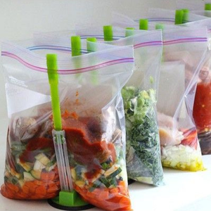 Sacs ziplock transparents avec fermeture à glissière fiable pour un emballage frais et sûr protégeant le contenu de l'exposition à l'humidité et à l'air - Product Image 6