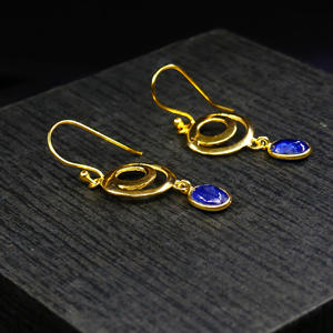 Conjunto de Pendientes de Hoja para Mujer, Clásicos y Elegantes, de Plata de Ley 925 Chapada en Oro con Piedra Preciosa de Cianita - Product Image 2