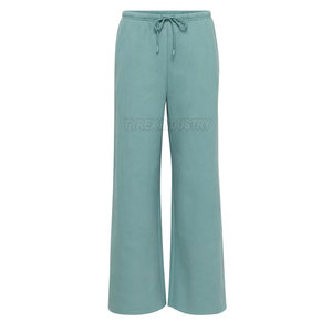 Ensemble de survêtement évasé pour femme en tissu doux, deux pièces avec bas évasé pour un confort quotidien et une tenue facile 2026 - Product Image 5