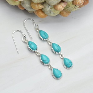 Bleu Turquoise 925 Sterling Silver Gemstone Drop Décembre Birthstone Bijoux à la mode faits à la main Forme de poire Cadeau parfait pour elle - Product Image 4