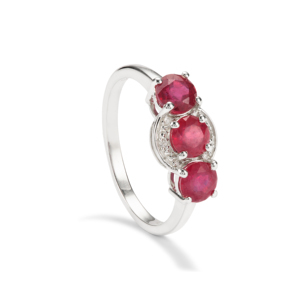 Bague en argent sterling plaqué rhodium avec rubis de Madagascar et zircon blanc 2,07 carats, sertissage géométrique - Product Image 1