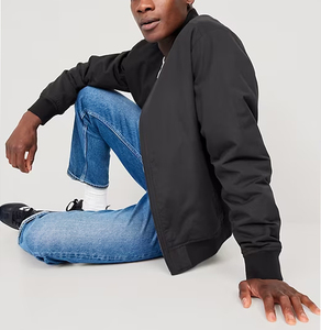 Blouson Bomber Homme Léger Sur Mesure Noir Style Universitaire Hiver Tendance avec Broderie Décorative - Product Image 3