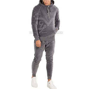 Chándal de terciopelo color sólido a la moda para hombre OEM, ropa informal de invierno con características de talla grande - Product Image 2