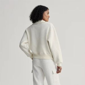 Veste polaire douce et pelucheuse à demi-fermeture éclair pour femme Design tendance et confortable par temps froid - Product Image 6