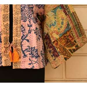 Kimono corto Kantha hecho a mano acolchado estampado Floral Chaqueta de algodón diseño Reversible y tamaño libre para Otoño Invierno y Primavera - Product Image 3