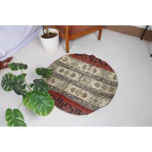 Turkish Vintage <b>Wool</b> Rug 3x3 ft (91x91 Cm) <b>Red</b> Bordered Patchwork Design Eco-Friendly Latex Backing - Product Image 2
