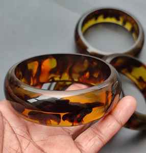 Bracelet de déclaration acrylique irrégulier coloré large bracelet en résine manchette bracelets en résine transparente bracelets et bracelets à la mode - Product Image 3