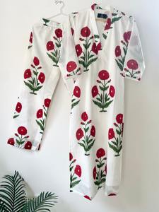 Ensemble coordonné de haute qualité Marsala Poppy, mode indienne, robe Kurti et pantalon pour femmes, fabriqué en Inde - Product Image 2