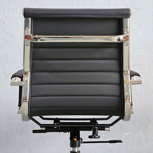 Chaise de bureau MFM07 à dossier bas, revêtement en similicuir de qualité supérieure, pivotante et réglable en hauteur, pour la maison ou l'atelier - Product Image 6
