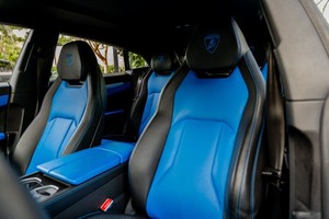 OFERTA ESPECIAL 2020 LA-MB-ORG-HI-NI UR-US AWD V8 CILINDROS TRANSMISIÓN AUTOMÁTICA ASIENTOS DE CUERO - Product Image 3