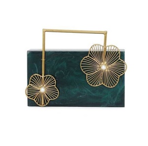 Couleur verte meilleur artisanat indien sculpté Floral rectangulaire pochette en résine vert femmes mode sacs fourre-tout promotionnels - Product Image 1