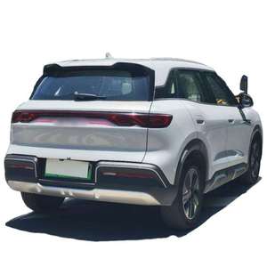 SUV Eléctrico Puro 2024, Edición de Alta Gama, Autonomía de 601-700 km, Motor de 200-250kW, Pantalla Head-Up, Excelente Estado - Product Image 5