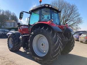 Tracteur d'occasion Massey Ferguson Tracteur Massey Ferguson 7718S à vendre - Product Image 3