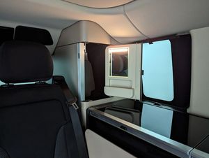 USADO BARATO 2020 Autobús de pasajeros V 250d MARCO POLO EDITION Luxury SUV AWD Autocaravana de cuero oscuro para acampar - Product Image 5