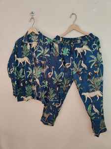 Conjunto de Pijama de Verano para Mujer, Azul Marino, 100% Algodón, Estampado Animal, Cuello en V, Manga Larga, Suave, Transpirable, Ligero y Cómodo - Product Image 5
