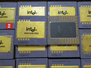 1 CPU VIA CYRIX - 667MHZ III CPU CERÁMICA VINTAGE PARA RECUPERACIÓN DE CHATARRA DE ORO RARO - Product Image 6