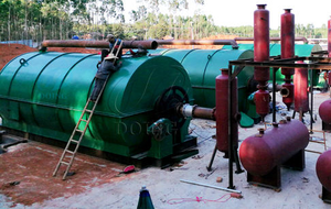 Usine de pyrolyse de pneus de déchets personnalisée de 10 tonnes Pneu de déchets à haute efficacité pour huiler la machine de pyrolyse prête à l'emploi exportation de l'Inde - Product Image 2