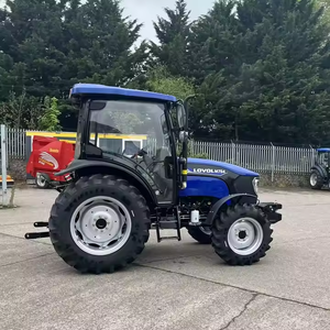 ORIGINAL CLEAN Farm Tractor Lo-vol M754 Listo para enviar - Product Image 1