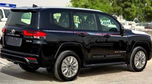 Toyota LandCruiser LC300 GXR 4.0 2025, options élevées, intérieur noir, diesel, boîte automatique, conduite à gauche, taille des pneus R20 - Product Image 5