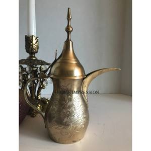 Admirable Design Or Fini Antique Dallah Table En Laiton Arabe Dallah Qualité Supérieure En Gros Cafetière Accessoires - Product Image 5
