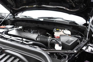 CLEAN 2023G-2017 Sie_rra 1500 Pro Crew Cab 4WD - Product Image 5