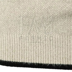 Suéteres Casuales de Invierno para Hombre, de Alta Calidad, Cuello Redondo, Forro de Lana, Transpirables, con Parches Personalizados y Nuevo Diseño - Product Image 6