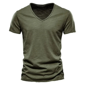 T-shirt Streetwear pour hommes Logo personnalisé sur le devant 120gsm Poids lourd recadrée Coupe Boxy Surdimensionné Coton écologique à séchage rapide - Product Image 2