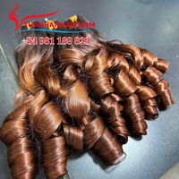 Grosir sampel gratis ekstensi rambut manusia Vietnam mentah vendor rambut keriting ikal ikal ikal rambut India mentah