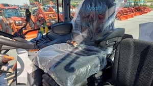 2024 para Kubota 2017 Deluxe 4WD rueda Tractor 90-180HP motor diésel nueva condición Mini Tractor bomba engranaje cojinete núcleo - Product Image 2