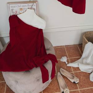 Blusa de Terciopelo de un Solo Hombro al por Mayor, OEM, de Alta Calidad, Ropa para Mujer - Product Image 6