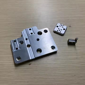 Servicios de Mecanizado CNC y Electroerosión por Hilo en Vietnam - Piezas de Acero Inoxidable a Medida, Certificación ISO9001 - Product Image 2