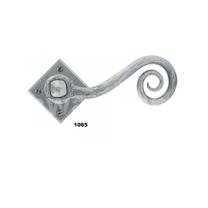 Poignée de porte à levier en fer lisse noir poignée décorative pour la maison cuisine salle de bain salon chambre porte utilisation - Product Image 2