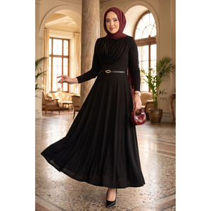 Robe de soirée noire en crêpe avec décolleté en V, décorations pailletées, taille empire, ceinture confortable, coupe trapèze, taille XL, longueur ras du sol - Product Image 1