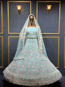 Vêtements de mariage indiens Fabzone, élégant velours avec travail Zarkhan, FZBELLA en stock - Product Image 3