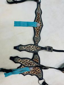 Juego de Arreos de Cuero Occidental Ajustable de la Mejor Calidad con Riendas para una Comodidad de Montar Duradera Disponible a Buen Precio - Product Image 6