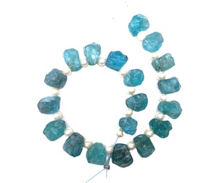 Apatite naturelle de 23 pièces, pierres précieuses bleues brutes de haute qualité non traitées, fournitures de fabrication de bijoux faites à la main, perles, pierres précieuses en vrac - Product Image 1