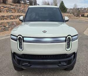 REVEAN RIT 2025, Camioneta con Tracción en las Cuatro Ruedas, Doble Tracción, Batería de Litio, Neumáticos R18, Asientos de Cuero, Techo Panorámico, Luces LED, Aleación de Aluminio - Product Image 1