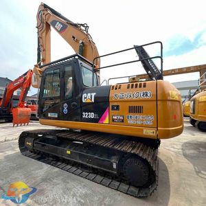รถขุดมือสองคุณภาพสูง Caterpillar CAT323D2L น้ำหนัก 20 ตัน เครื่องจักรก่อสร้าง อะไหล่หลัก มอเตอร์ เครื่องยนต์ ปั๊มเกียร์ ขาย - Product Image 4
