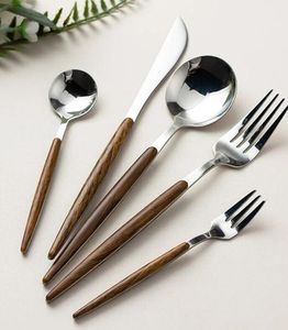 Juego de Cubiertos de Acero Inoxidable para Cenas Elegantes y Fiestas, Diseño Elegante con Acabado de Espejo, Duradero y Portátil - Product Image 6