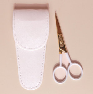 Juego de Pinzas y Tijeras Profesionales para Cejas de Precisión, Color Rosa, Acero Inoxidable, Ecológico, Antiestático, Ligero, Duradero y Reutilizable - Product Image 2