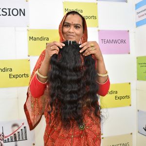 Cabello Natural 100% Virgen, Color Negro, de la Mejor Calidad, Ondulado, con Cutícula Alineada, Extensiones de Cabello Humano Indio - Product Image 4