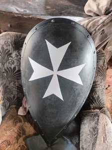 Escudo medieval vikingo hecho a mano, fabricante profesional medieval, escudo vikingo hecho a medida para un tamaño personalizado - Product Image 4