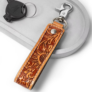 Llavero Ovalado de Cuero Genuino, Hecho a Mano, Duradero, con Impresión Tipográfica Personalizada, para Uso Diario, Corporativo - Product Image 1