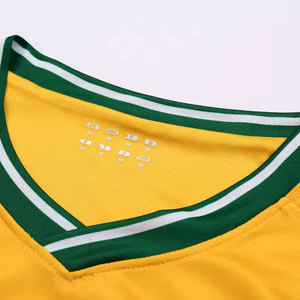 เสื้อฟุตบอลสั่งทำคุณภาพสูง MOQ ต่ำ พร้อมโลโก้ของคุณเอง ระบายอากาศได้ดี แห้งเร็ว ดีไซน์ยืดได้สี่ทิศทาง - Product Image 3