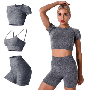 Conjunto de ropa deportiva de yoga sin costuras de 3 piezas con logotipo personalizado al por mayor, Top corto suave para mujer, pantalones cortos, Sujetador deportivo, ropa deportiva para gimnasio - Product Image 6