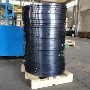 Striscia d'acciaio laminata a freddo in acciaio ad alto tenore di carbonio 0.6 19mm <span class=keywords><strong>OSC</strong></span> 800N/mm² 40kg rotolo di cintura in acciaio per imballaggio - Product Image 2