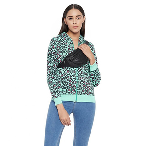 Mode féminine Streetwear Hoodies Logos personnalisés hiver tissu éponge avant Logo respirant coton/bambou sweats à capuche à vendre - Product Image 4