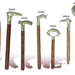 Bâton de marche en bois fait à la main avec poignées en laiton/bâtons de marche pour personnes âgées/cannes de marche en bois avec poignées en laiton - Product Image 1