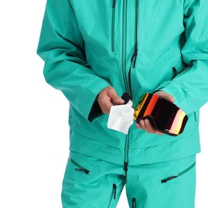 Veste de ski isolée en polaire à coque rigide à capuche pour homme sur mesure OEM de haute qualité confortable pour le snowboard le ski chauffée - Product Image 2